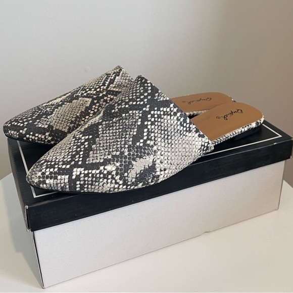 report tosh snake embossed mule